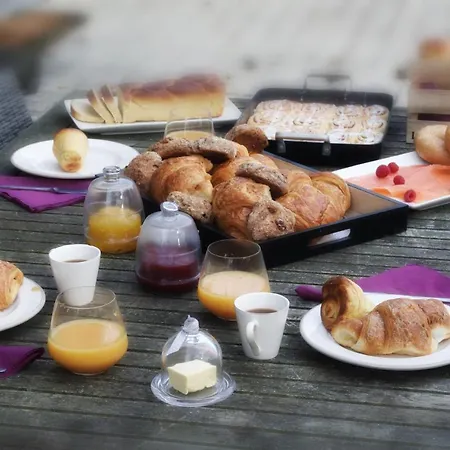 L'ancienne Poste - D'hotes Et Table De Degustation Marloie